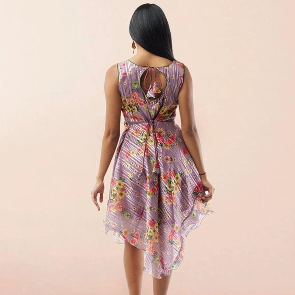 Lavender Floral Chiffon Knee-Length Dress | Muvvas Boutique - Picture 5 of 5